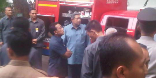 SBY: Selamatkan orang, tinggalkan yang lain
