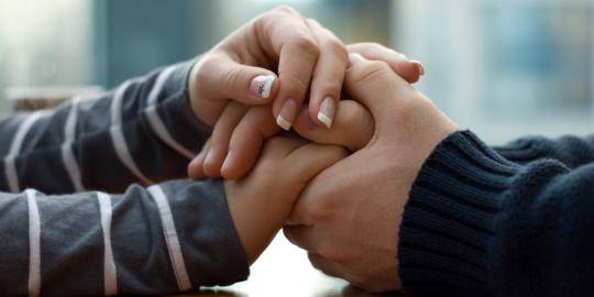 Berbuat baik pada orang lain bisa redakan depresi