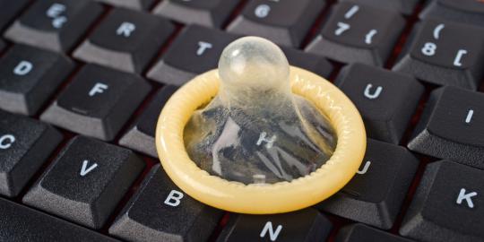 Bill Gates ingin buat kondom seharga 1 M