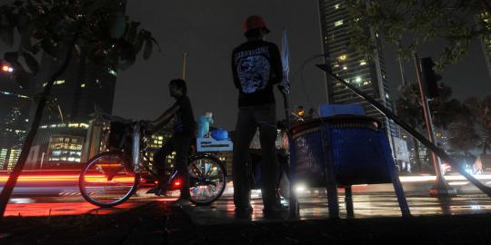 DKI Jakarta peringati malam Earth Hour 2013