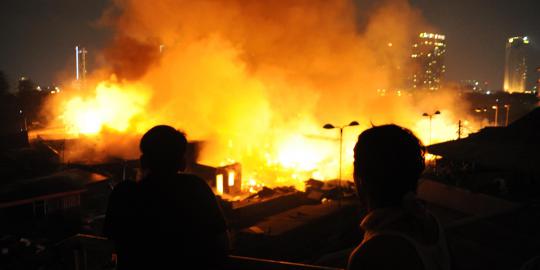 Kebakaran PT Indah  Cargo Logistik diduga karena asmara 