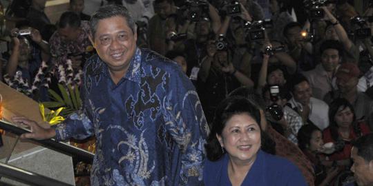 Adhie Massardi: KLB Demokrat jadi panggung sandiwara SBY
