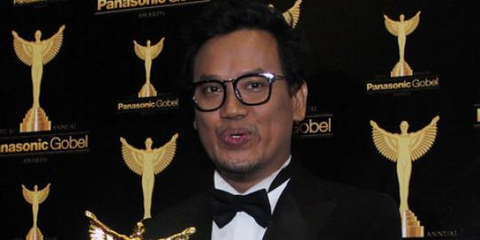 Presenter reality show terfavorit, Uya Kuya dedikasikan untuk sang istri
