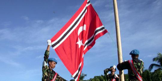 Warga Aceh konvoi sambil kibarkan bendera Aceh