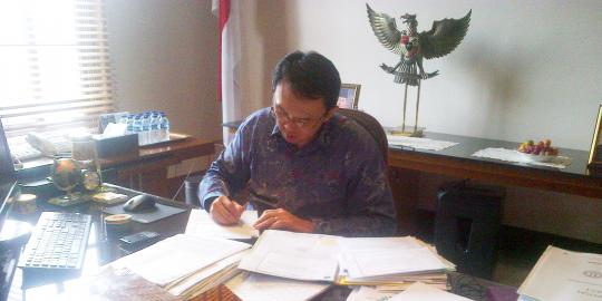 Kerja sama dengan PT Askes, Ahok sebut masalah KJS selesai