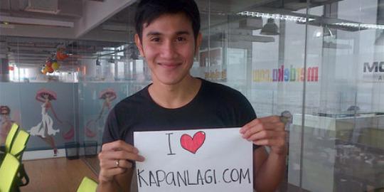 Si ganteng Vino G Bastian kunjungi kantor KapanLagi.com®