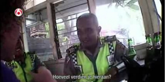 ajak bule ngebir rev7