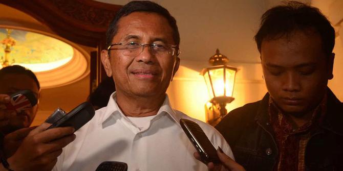 Pejabat Iran tawari Dahlan minyak mentah dengan harga Pejabat Iran tawari Dahlan minyak mentah dengan harga
