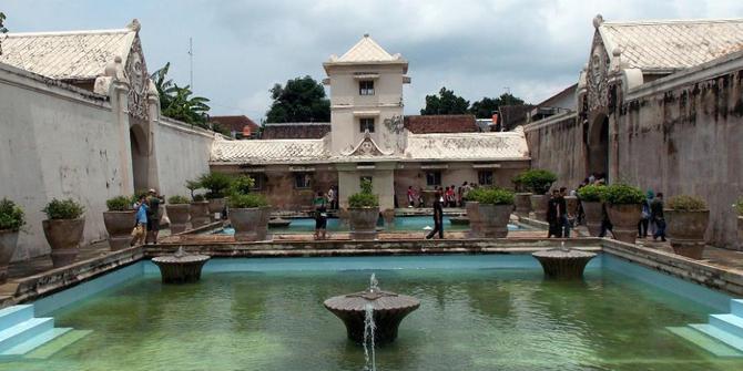 taman sari ,jogja