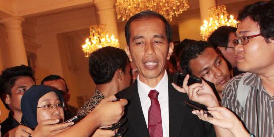 Jokowi harap lurah dan camat tak takut ikut lelang jabatan