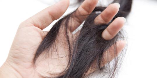 Jangan percaya 7 Mitos tentang kerontokan rambut ini!