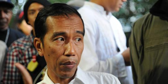 Jokowi lelang 44 mobil dinas tak produktif