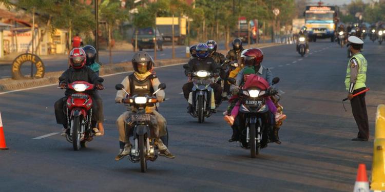 Jalan Raya Pos Jalan Bersejarah Terkejam Di Nusantara Merdeka Com