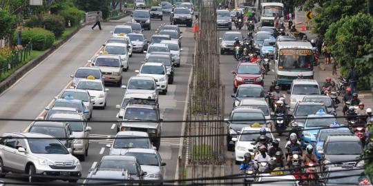 Jokowi: Butuh 7 tahun pengendara pribadi beralih ke MRT