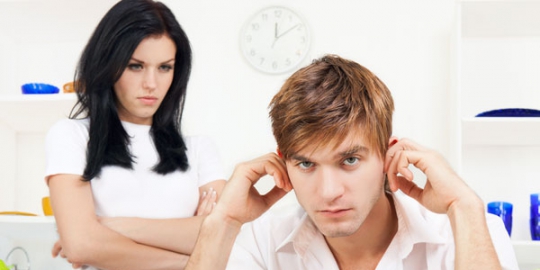 trik mengubah pasangan jadi pria idaman