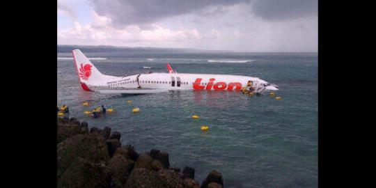  Lion  Air  kecelakaan  Garuda Indonesia pantau situasi 