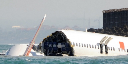 jatuh di sungai musi rev2