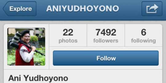 SBY aktif Twitter, Ibu Ani pilih main Instagram