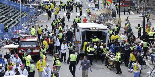 Ledakan terjadi saat Boston Marathon, 2 tewas & puluhan terluka