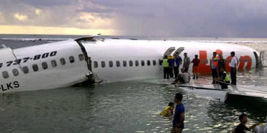 5 Gangguan alam yang kerap bikin pesawat kecelakaan