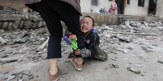 Korban gempa China terus bertambah