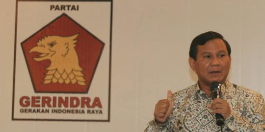 Sebelum diserahkan ke KPU, DCS Gerindra diperiksa Prabowo
