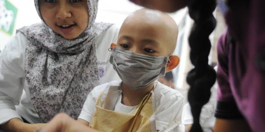 Setiap bulan, enam anak Bali dirawat karena kanker