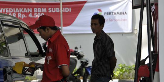 SPBU penjual BBM bersubsidi ke mobil pribadi hanya kena tegur