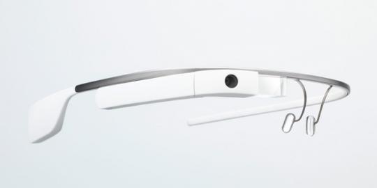 'Google Glass bakal saingi smartphone'