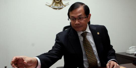 Pramono: Publik tak akan terpengaruh foto seksi Caleg