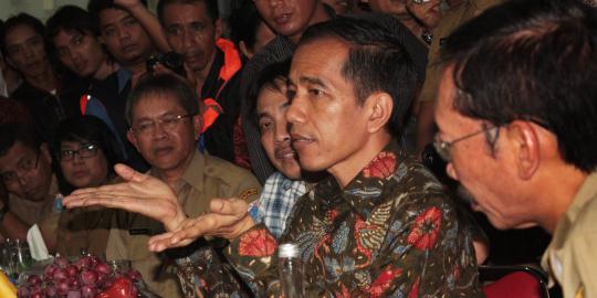 Anak buah korupsi, Jokowi rombak susunan PNS pemprov