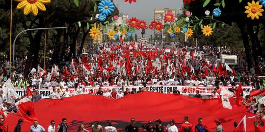 Aksi 'May Day' para buruh di belahan dunia