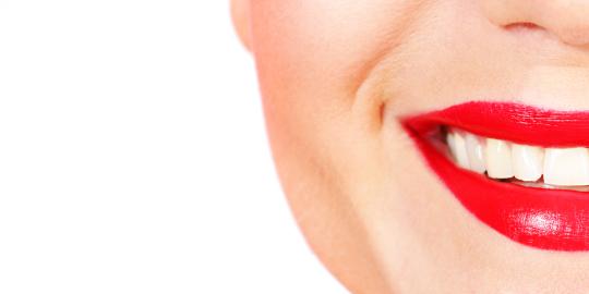 Penerbangan Turki larang pramugari pakai lipstik merah