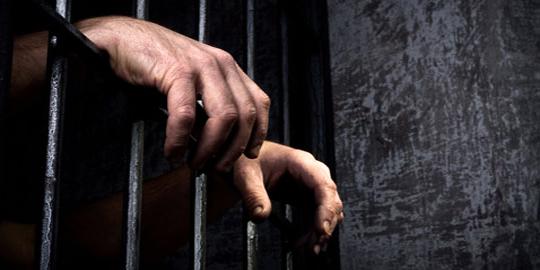 Korupsi dana bansos sekolah, bendahara Pemprov Sumut dipenjara