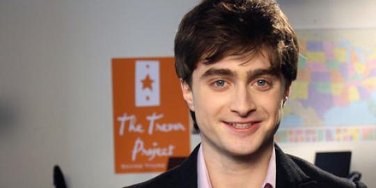 Daniel radcliffe perankan reporter dalam 'tokyo vice 