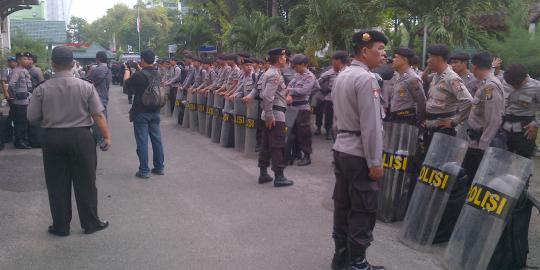 500 Polisi jaga sidang perdana kasus korupsi Wali Kota Medan