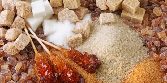 hindari 5 makanan penyebab depresi ini!