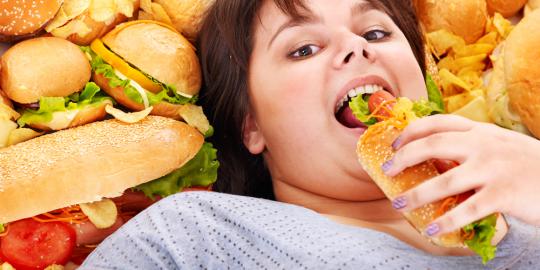 Otak wanita diprogram untuk makan berlebihan?