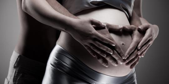 Fakta penting tentang bercinta  saat  hamil  merdeka com