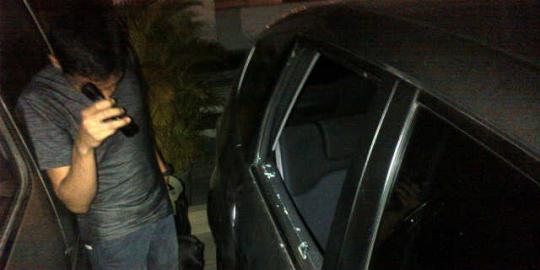 Pencuri spesialis spion mobil babak belur di Pondok Indah
