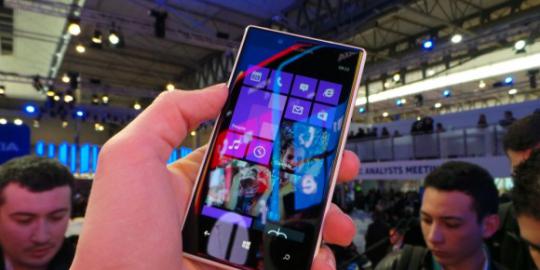 Nokia bocorkan kehadiran Lumia 928