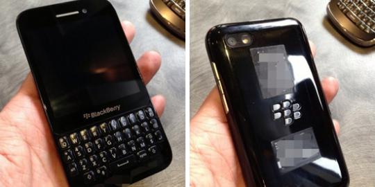 BlackBerry R10 gunakan baterai unibody