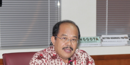 pengamat energi kurtubi rev1