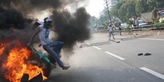 Nestapa Mei 98 : Anakku bukan penjarah