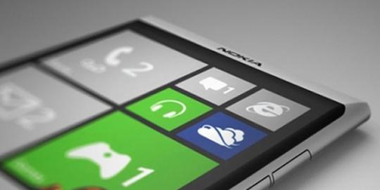 Lumia 925 'goda' penggemar lewat sebuah video