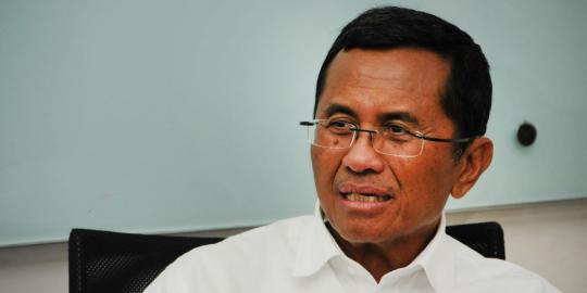 Sempat bersama di klub sepak bola, Dahlan bela Menhub soal KRL