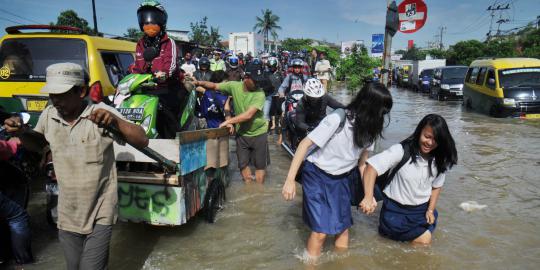 Ahok akan beli alat pendeteksi ketinggian air