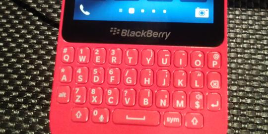 Analis: Keluarkan Q5 langkah tepat bagi BlackBerry