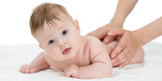 Pijat bisa redakan stres pada bayi prematur