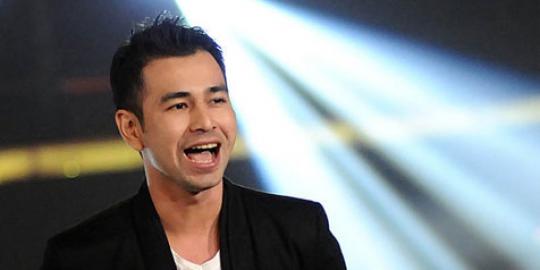 Bukan tahanan kota, Raffi Ahmad ambil job di Palembang